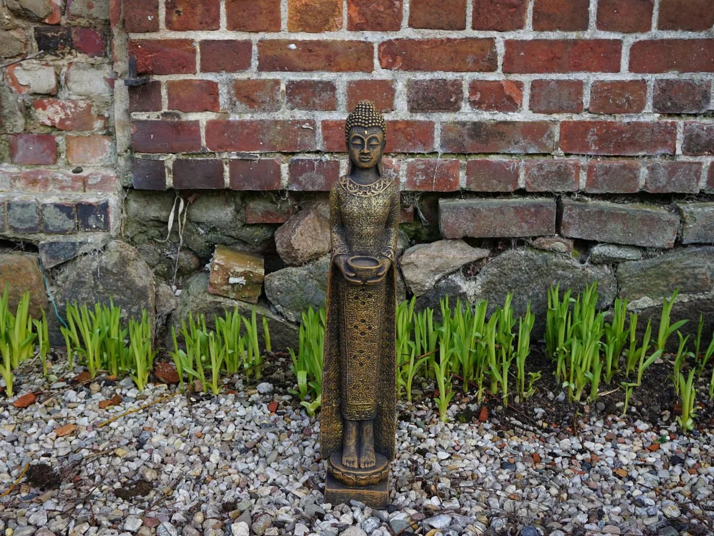 gartendekoparadies.de Schlanke Buddha Statue Steinfigur Gold Frostsicher - Bild 4