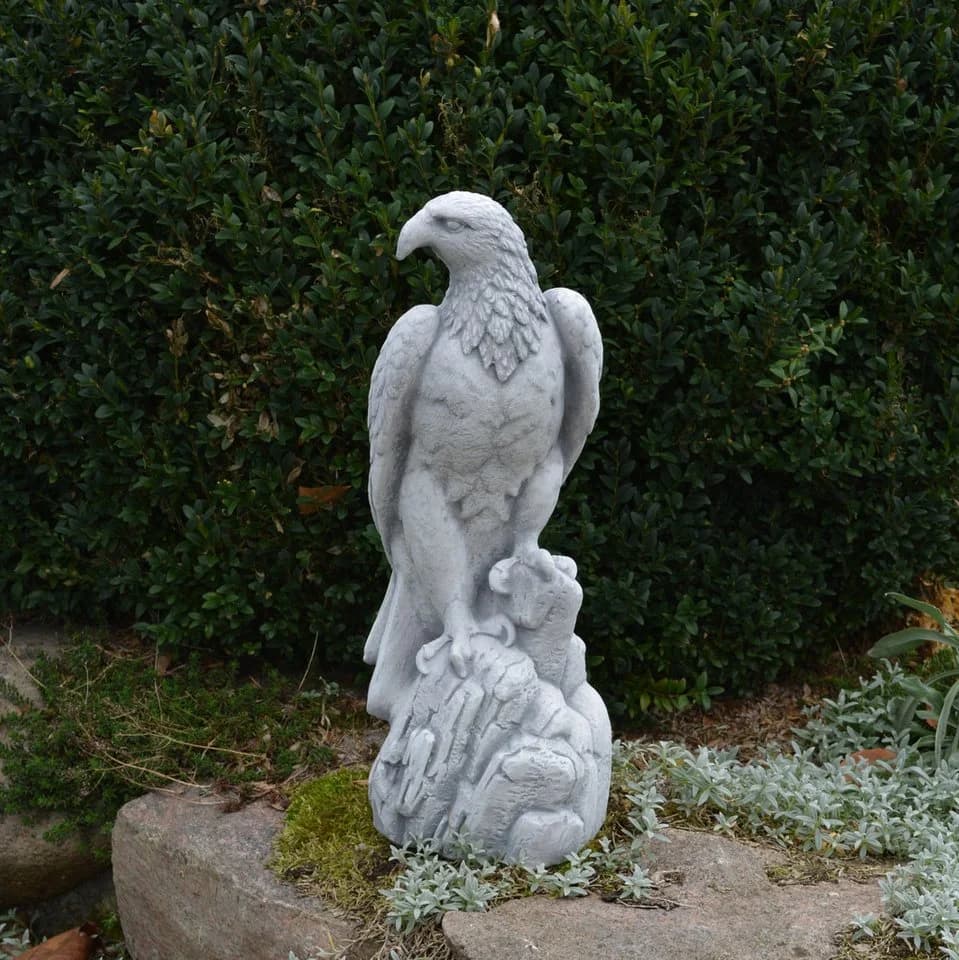 gartendekoparadies.de Gartenfigur Mächtiger Adler Steinfigur 50 cm - Bild 2