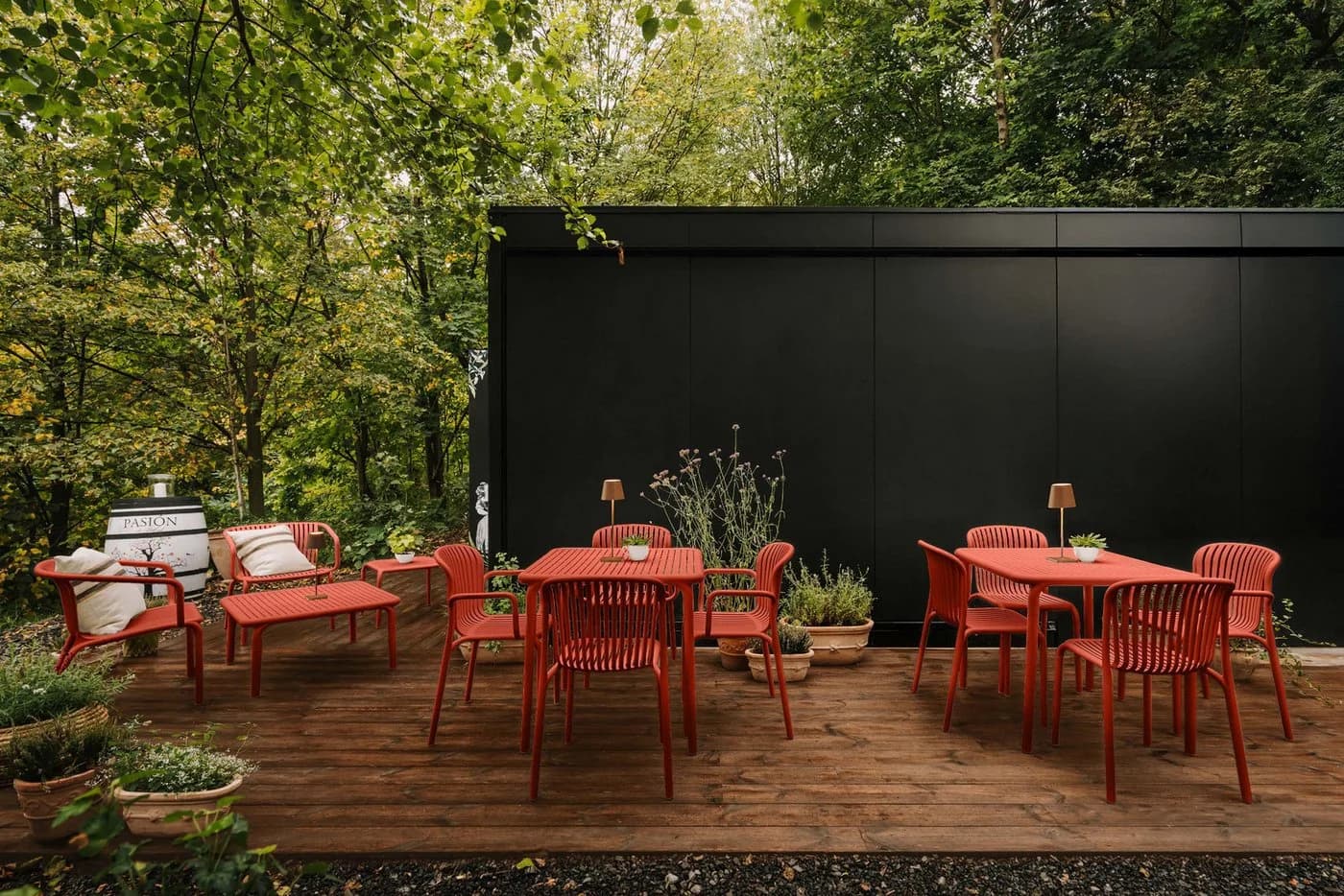 KONSIMO Gartenlounge-Set FICCARI 3-tlg. Rot Stapelbar