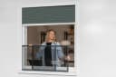 Schellenberg Insektenschutz-Fensterrahmen ausziehbar Anthrazit/Weiß Bild 1
