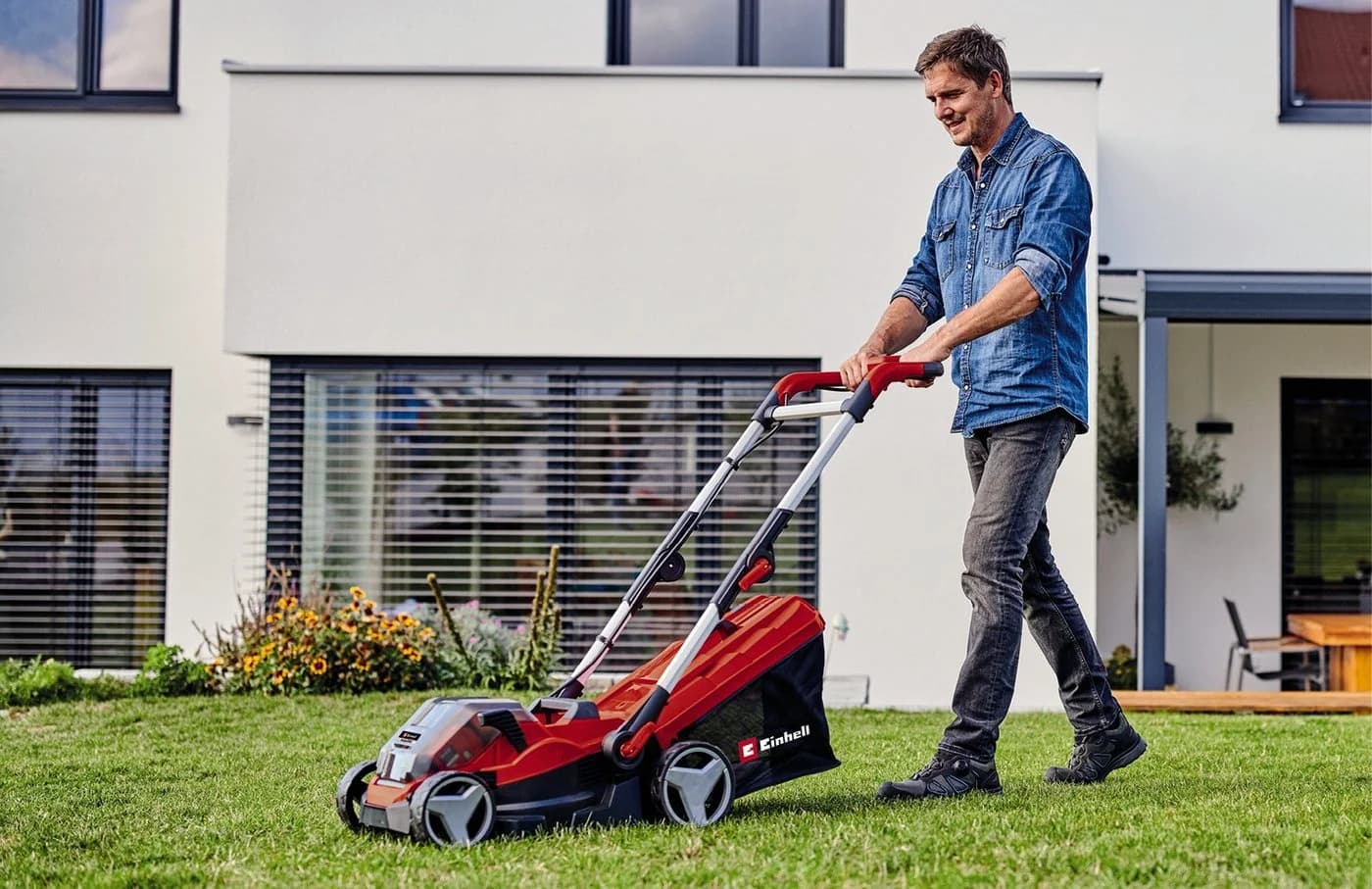 Einhell Akku-Rasenmäher RASARRO 36/34 Rot mit 2x Akku