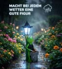 Kremers Schatzkiste Gartenfigur XXL Frosch Grillmeister LED Solarlaterne Bild 5