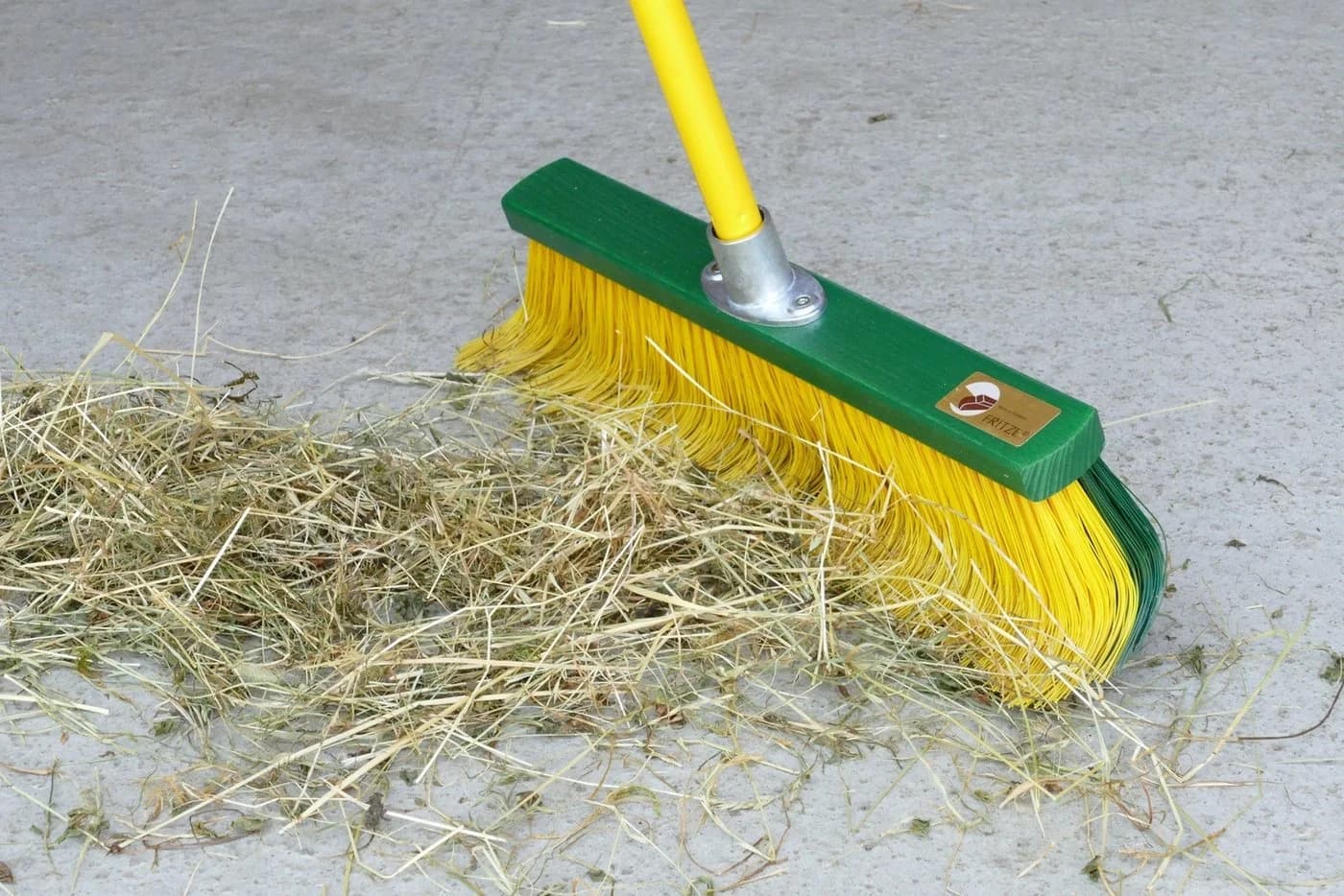 Fritze® Krallenbesen Hof & Garten Premium 45 cm mit Teleskopstiel - Bild 4