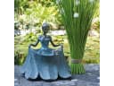 Viana Vogeltränke Gartenfigur Mädchen Blütenkleid Polyresin Bild 1
