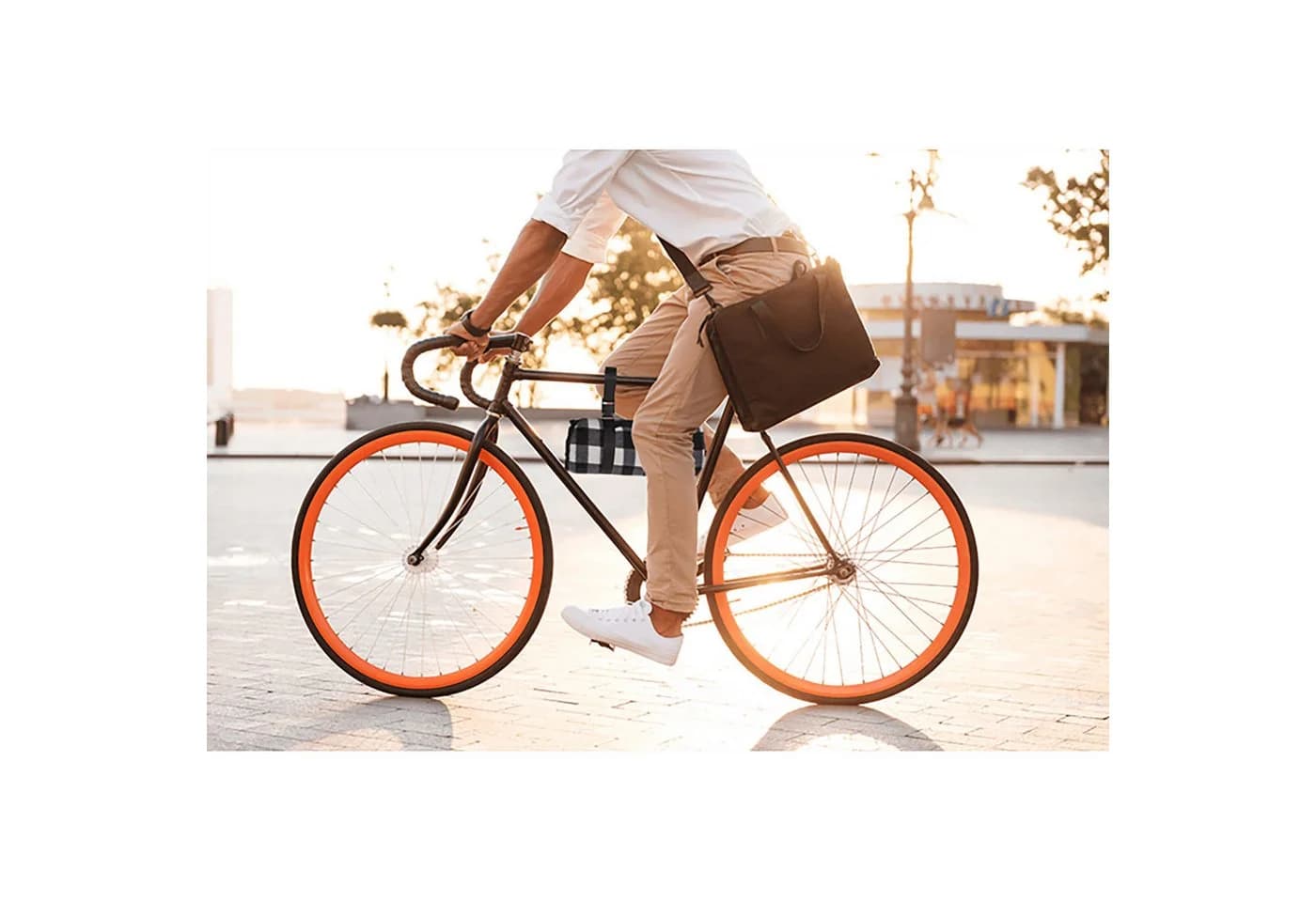 Picknickdecke mit Fahrrad-Clips 120x135cm Polyester wasserabweisend - Bild 5