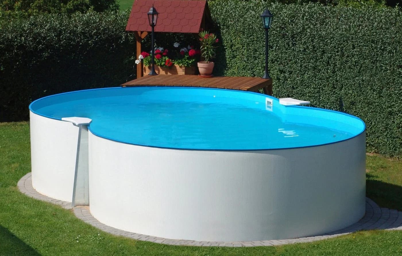 Achtformpool CLEAR POOL Stahlwandbecken 18.000 Liter