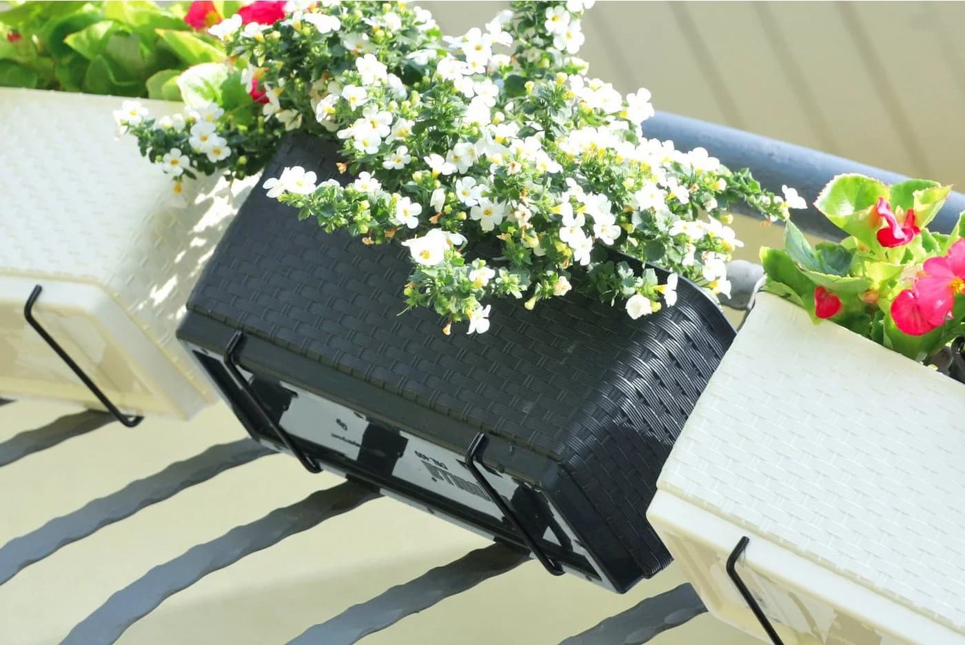 BigDean Blumenkasten mit Bewässerungssystem Polyrattan Optik - Bild 4