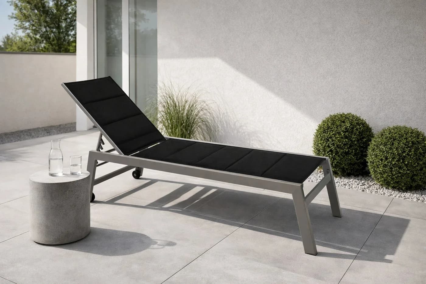 DEGAMO Rollenliege GIRONA extra hoch Aluminium Silber Textilgewebe gepolstert - Bild 4