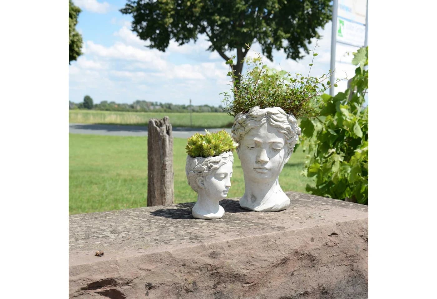 UNUS GARDEN Blumentopf Büste Frauenkopf Beton Grau