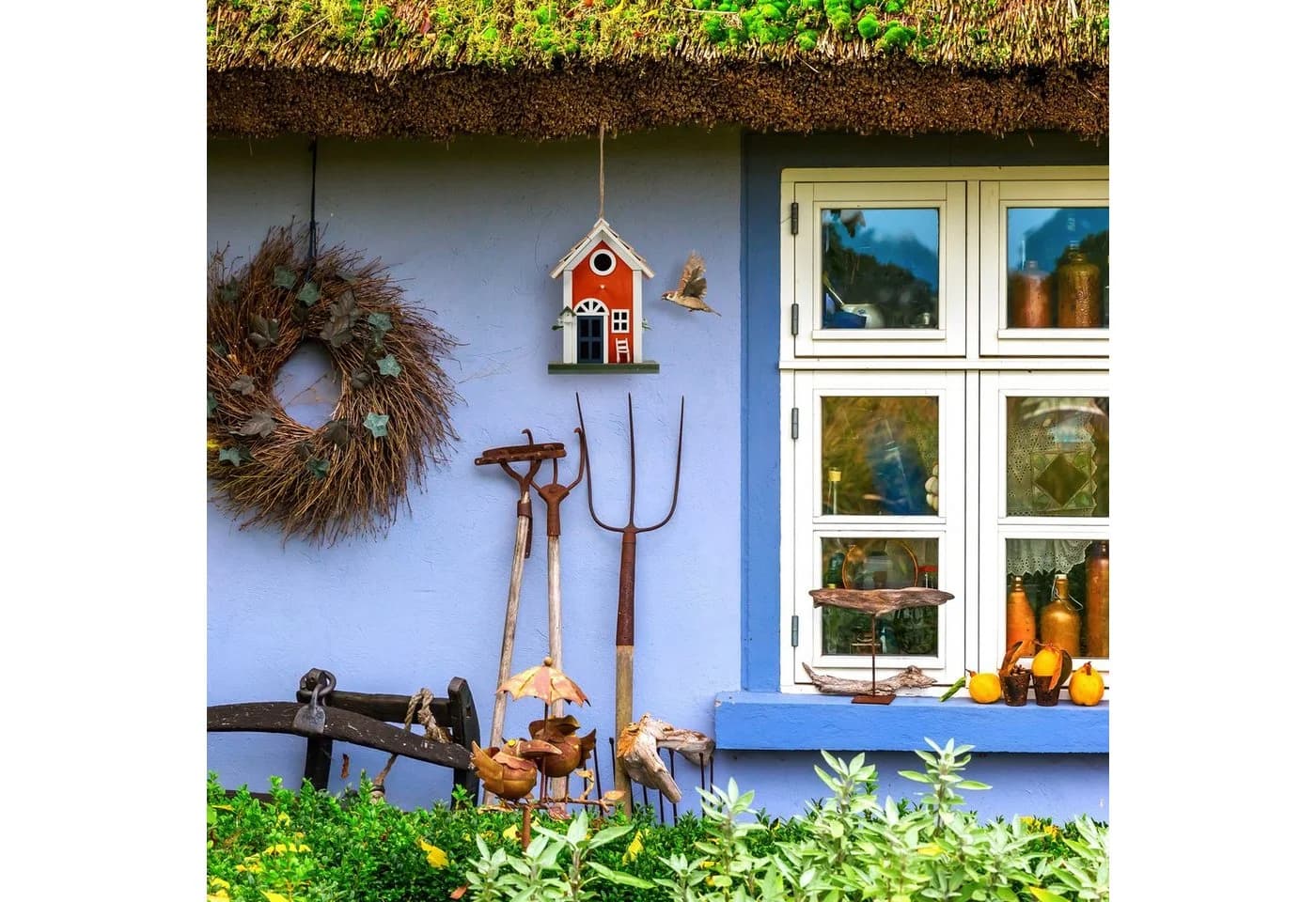 relaxdays Vogelhaus Deko Landhausstil Holz Rot/Weiß/Grün - Bild 5