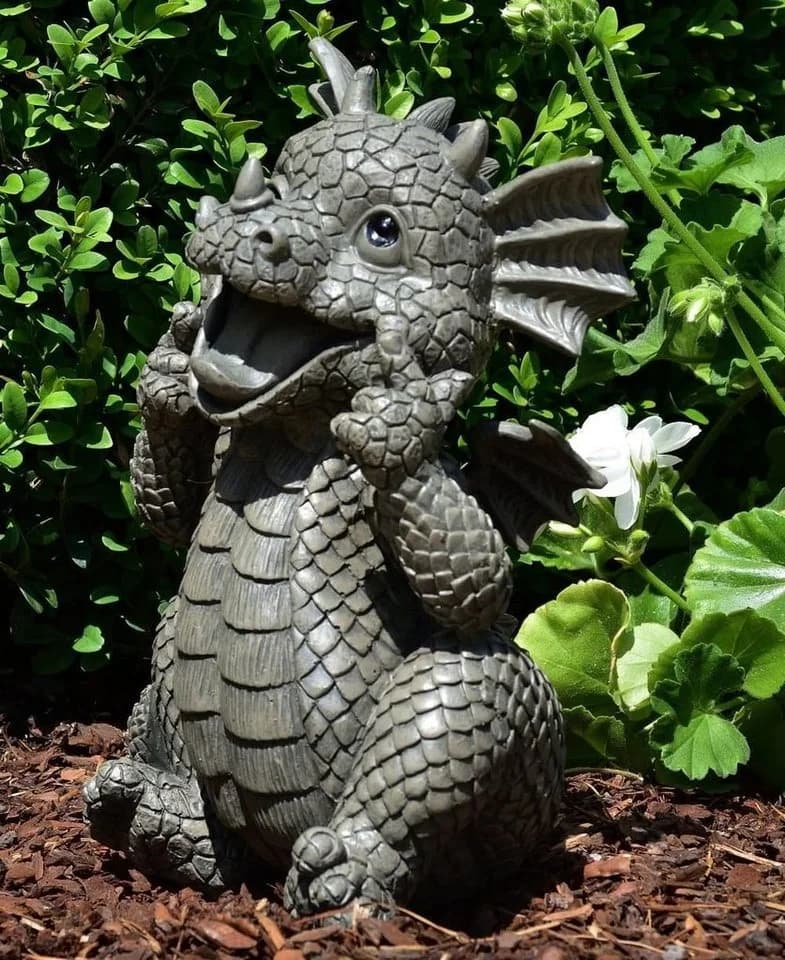 MystiCalls Gartendrache Modell Lacht Polyresin Figur