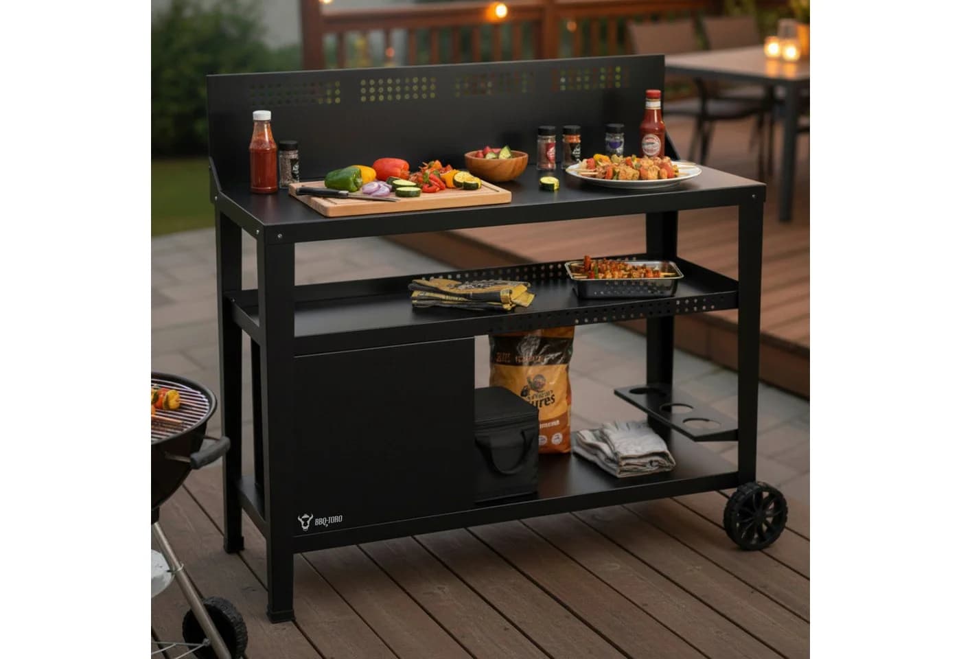 BBQ-Toro Grillwagen mit Windschutz und Rädern Schwarz
