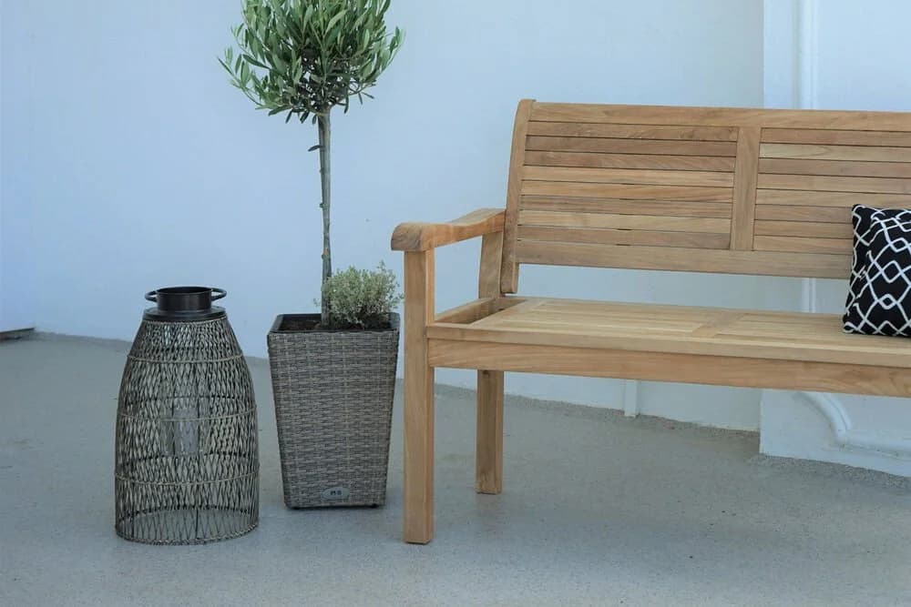 OUTFLEXX Pflanzgefäß Nizza mit Stahlrahmen und Polyrattan-Geflecht