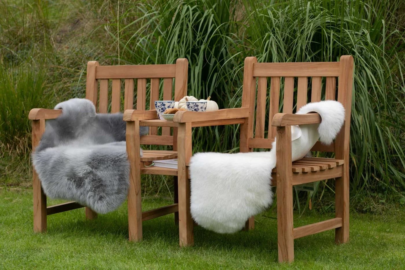 MR.DEKO Gartenbank Feierabend Teak 160cm Holz mit Tisch - Bild 4