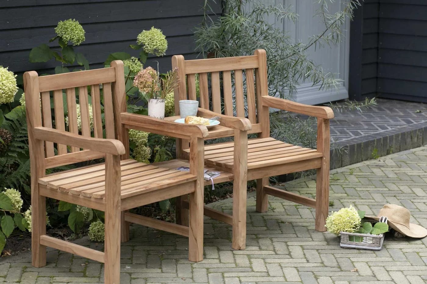 MR.DEKO Gartenbank Feierabend Teak 160cm Holz mit Tisch - Bild 5