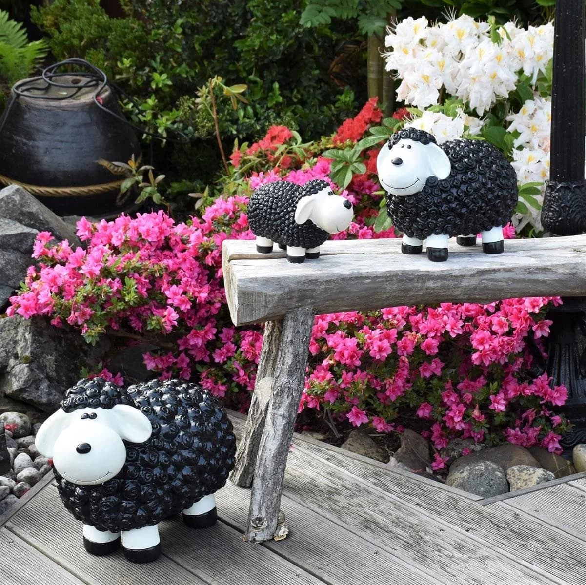 Geschenkestadl Gartenfigur Bunte Schafe Wetterfest Polystone