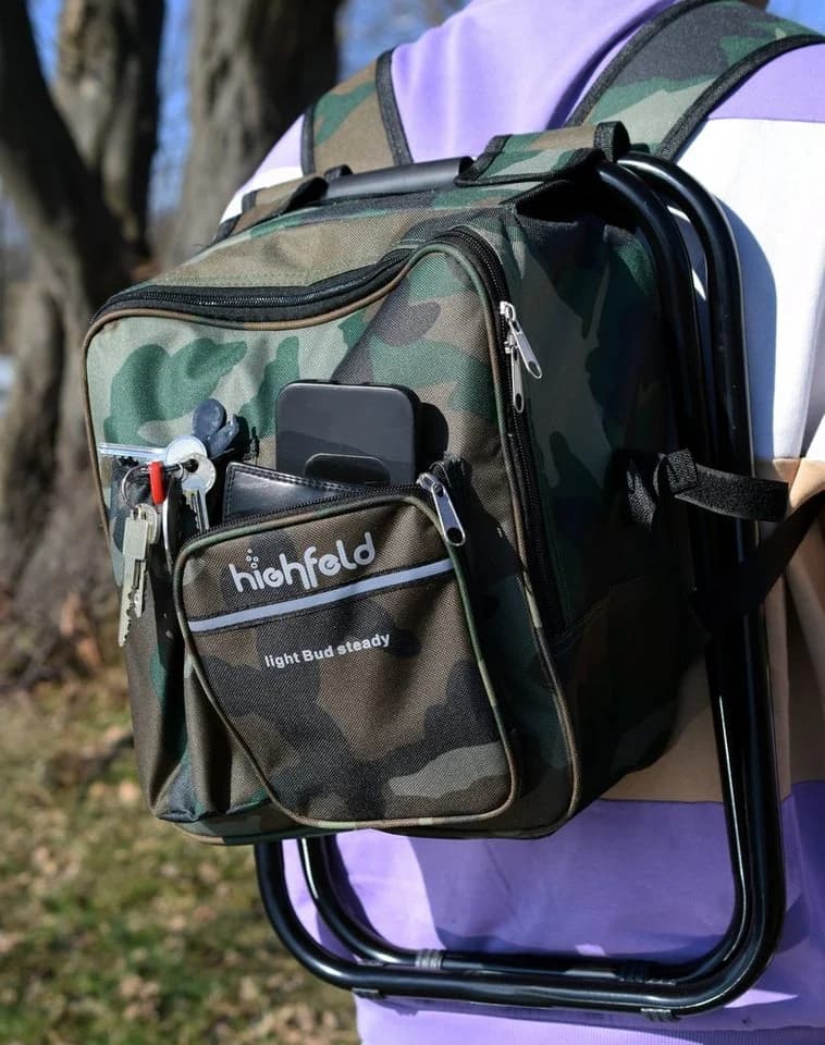 highfeld Campinghocker mit Rucksack und integrierter Kühltasche schwarz - Bild 3