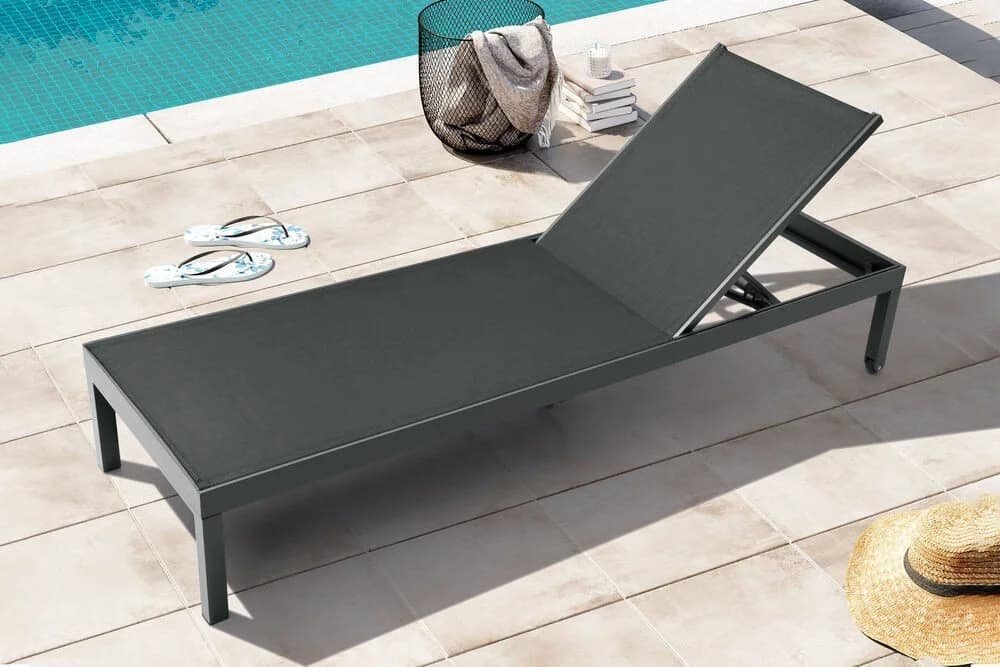 OUTFLEXX Gartenliege Anthrazit mit Rollen und verstellbarer Lehne