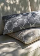 JOOP! Dekokissen FABRICS OUTDOOR Grau UV-beständig Wasserabweisend Bild 4