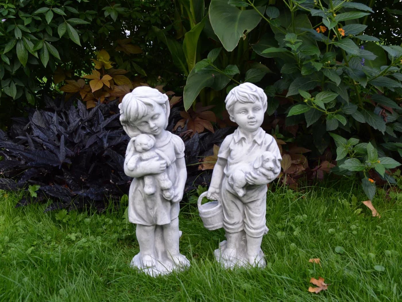 gartendekoparadies.de Gartenfigur Set Junge und Mädchen Steinfiguren - Bild 3