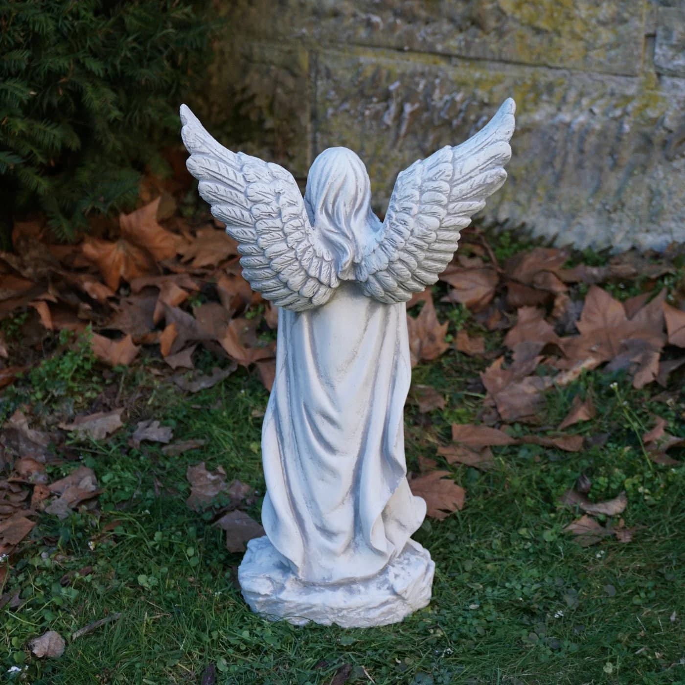 Gartenfigur Engel mit Flügeln Grabengel Steinfigur Grau Frostsicher - Bild 3