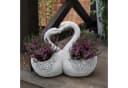 gartendekoparadies.de Pflanzschale Schwäne Blumenampel Beton Bild 2