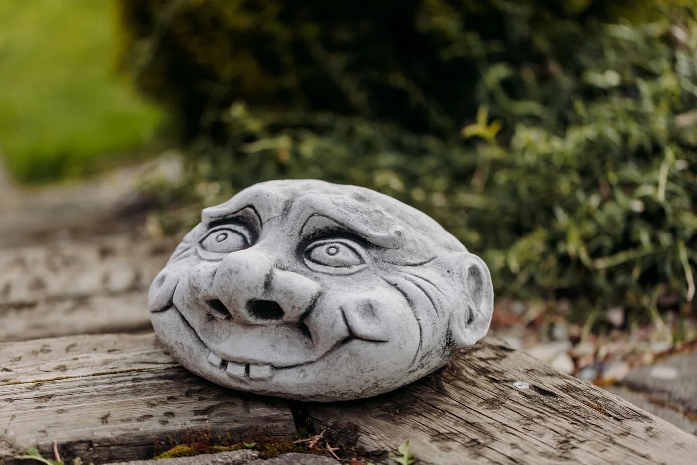 Gartenfigur Lustiges Gesicht Steinkopf Grau Frostsicher - Bild 4