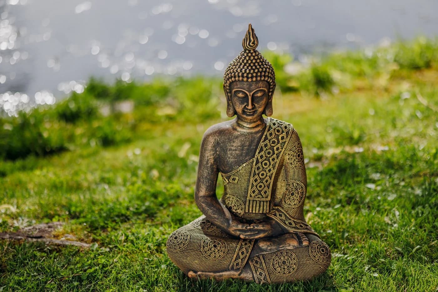 gartendekoparadies.de Thailändische Buddha Statue Gold Steinguss Gartenfigur - Bild 5
