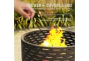 Outsunny Feuerschale Ø60 x 39cm mit Grillrost, Schürhaken, Funkenschutz in Holzoptik, 3-in-1 Feuerstelle, Kohlegrau Bild 5
