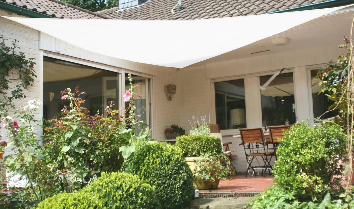 Floracord Sonnensegel Dreieck Cremeweiß HDPE