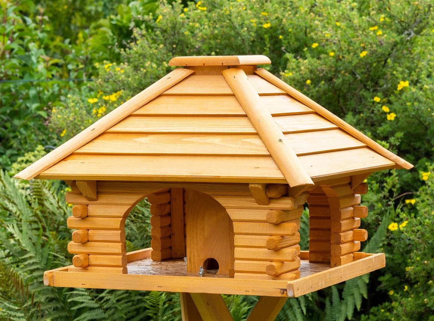 DSH DEKO SHOP HANNUSCH Vogelhaus mit Solarbeleuchtung