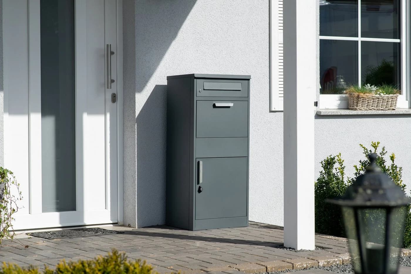 Westmann Paketbox Pedro Grau - Sichere Außen-Paketbox