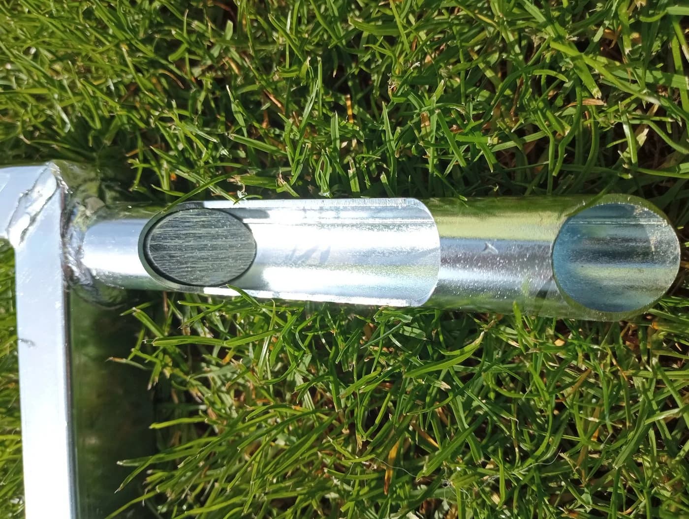 SattesGrün Vertikutierer Gartengabel Aerifizierer Rasenbelüfter - Bild 3