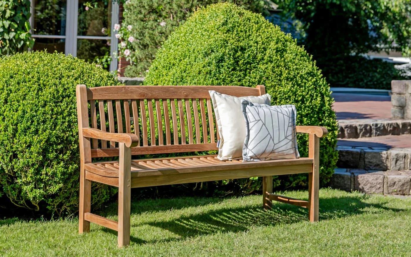 Kai Wiechmann Gartenbank Messina Massives Teakholz 2-Sitzer - Bild 3