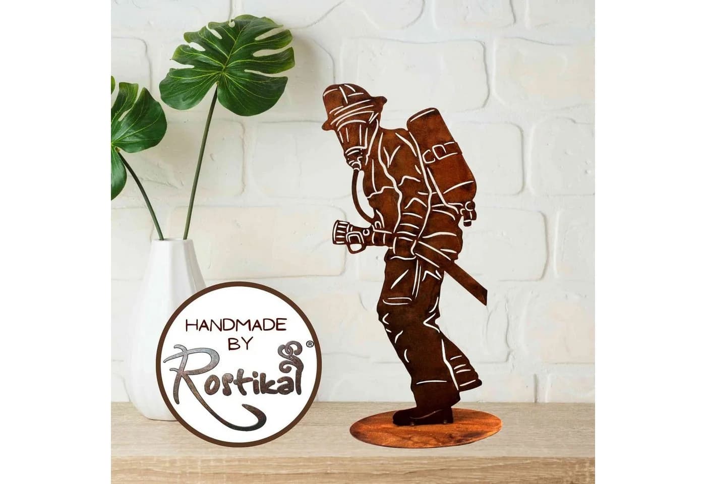 Rostikal Rostdekoration Feuerwehrmann Skulptur Handmade Garten - Bild 5