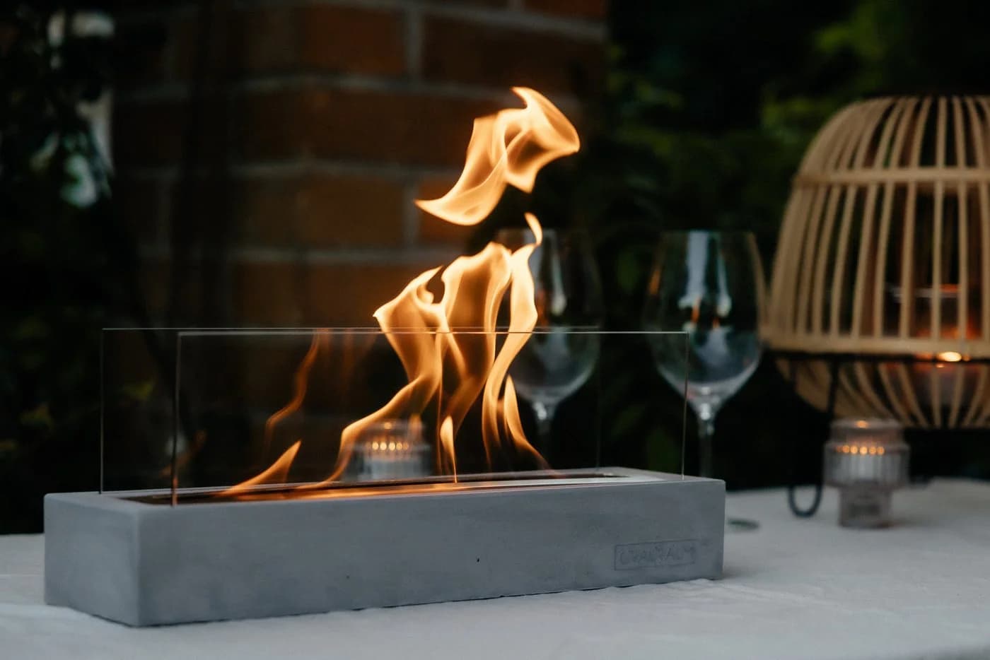 GRAURAUM Tischkamin Tillmann Ethanol mit Betonsockel - Bild 2
