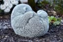 Frostfeste Steinfigur Bär auf Rücken Panda Gartenfigur Bild 4
