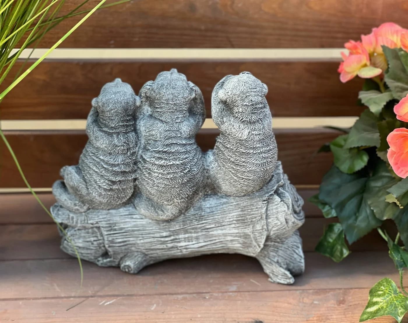 Stone and Style Gartenfigur Frostfeste Steinfigur 3 Erdmännchen Welcome Grau - Bild 5