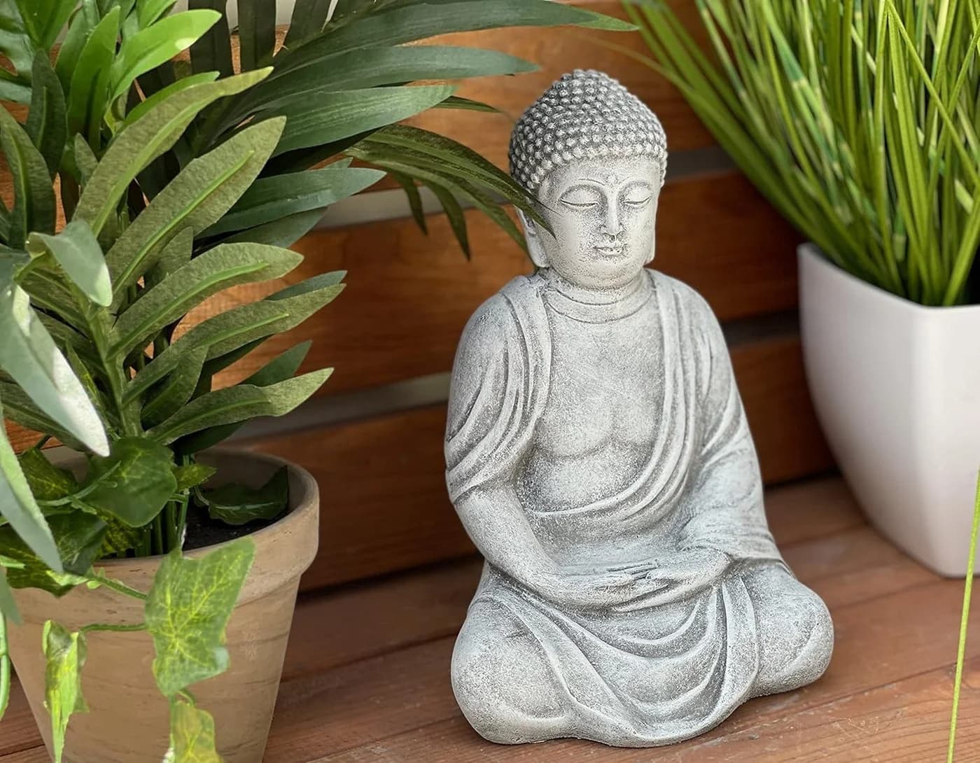 Stone and Style Frostfeste Steinfigur sitzender Buddha Shiva Grau