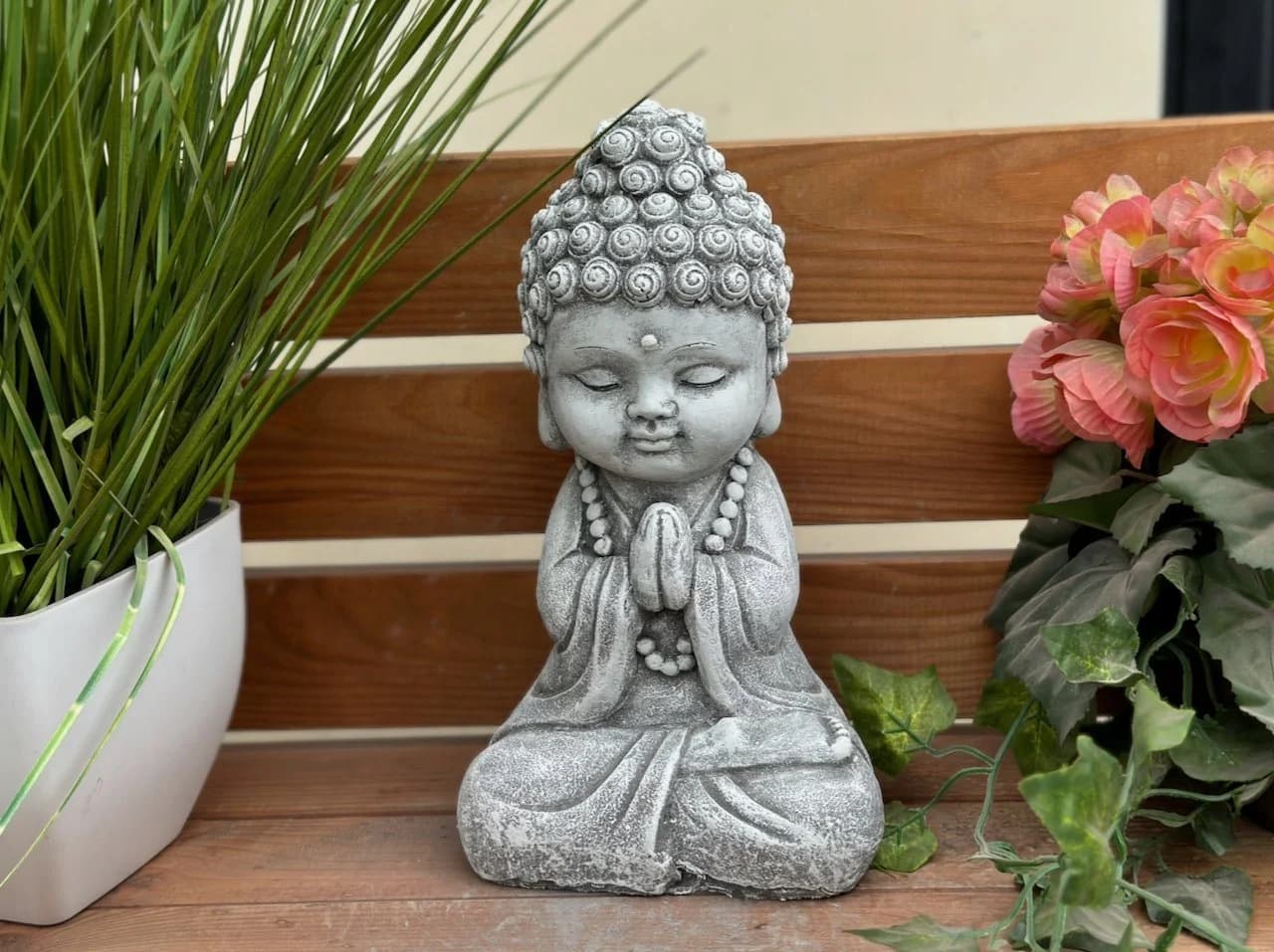 Stone and Style Frostfeste Steinfigur Shiva Baby Grau