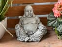 Stone and Style Gartenfigur Frostfeste Steinfigur dicker Buddha sitzend Grau Bild 1
