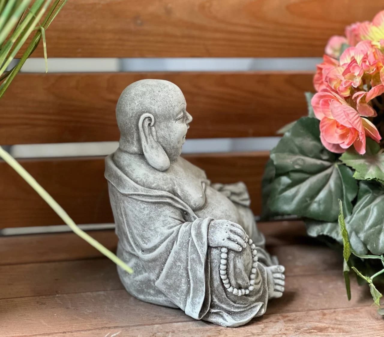 Stone and Style Gartenfigur Frostfeste Steinfigur dicker Buddha sitzend Grau - Bild 4