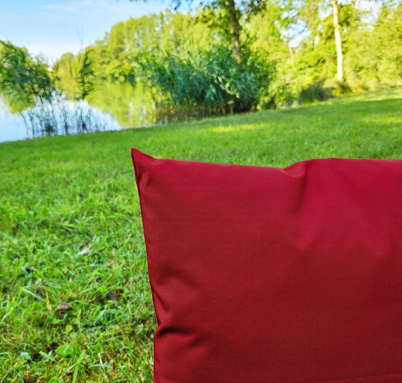 JACK Dekokissen 45x45cm Outdoor Lounge Kissen Burgund - Bild 5