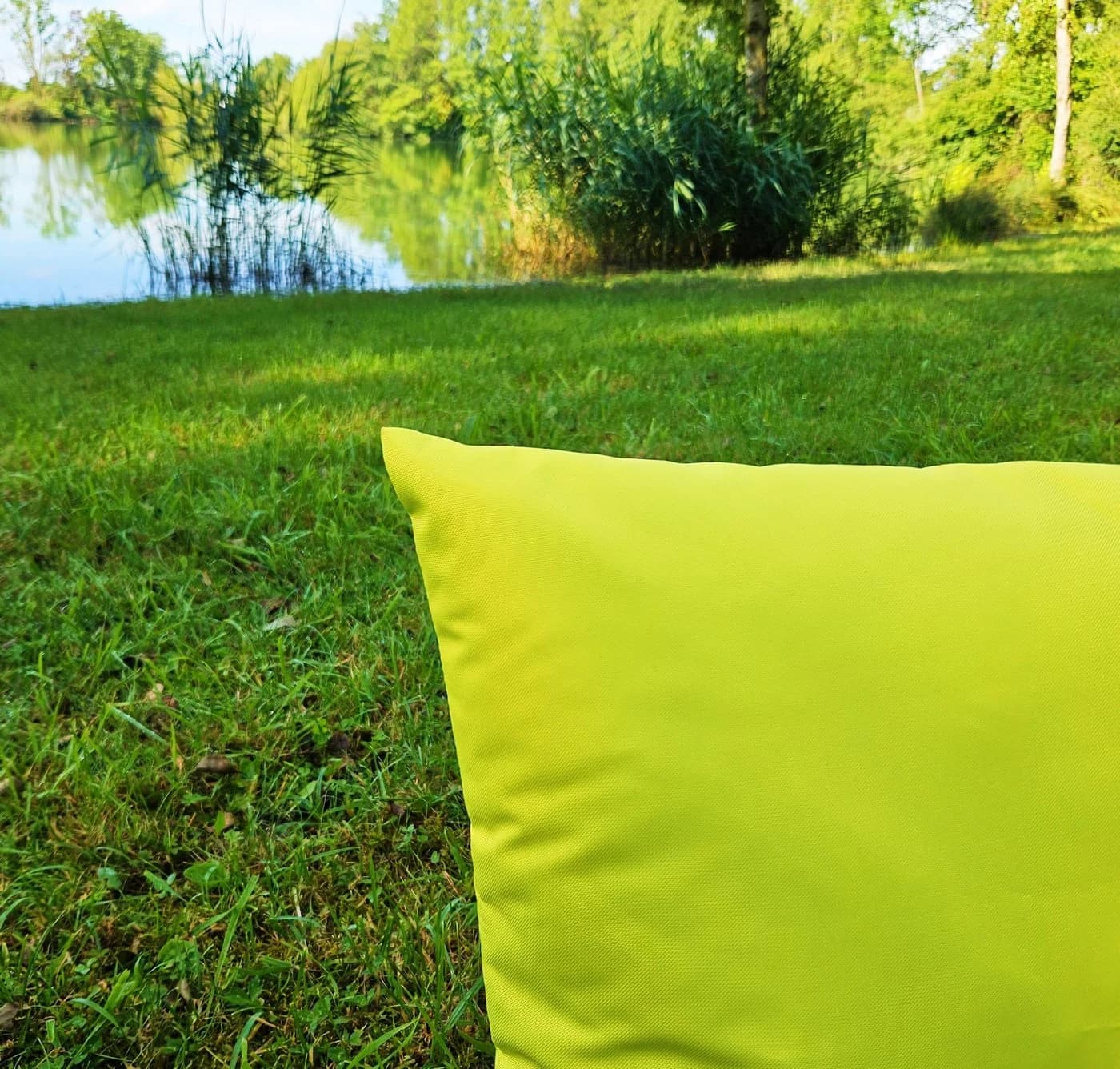 JACK Dekokissen 45x45cm Outdoor Lounge Kissen Grün mit XXL Füllung - Bild 5