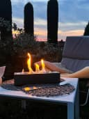 FIRELL Tischkamin SQUARE aus massivem Beton mit Edelstahlbrenner Bild 4
