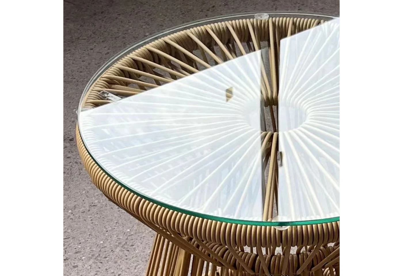 MC Star Gartentisch Outdoor-Beistelltisch Rattan-Beistelltisch Glasplatte Beige