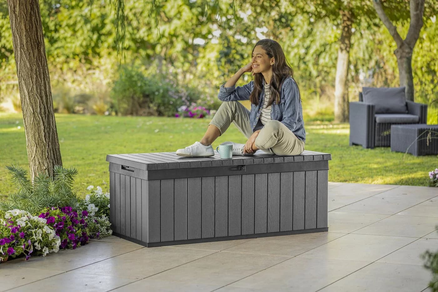 Keter Gartenbox DARWIN Anthrazit 380L EVOTECH Witterungsbeständig - Bild 3
