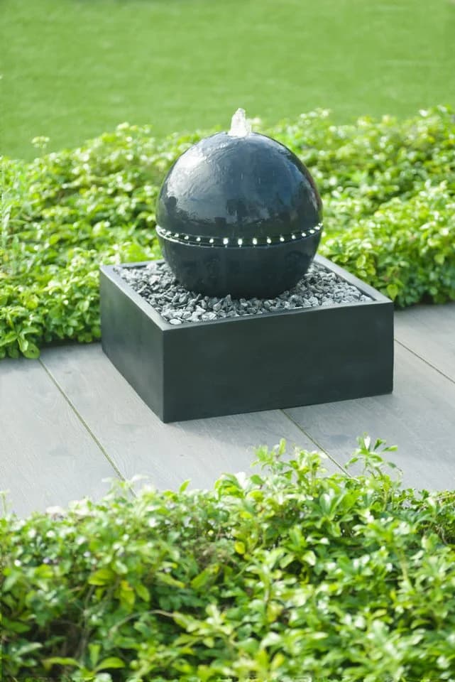 AcquaArte Gartenbrunnen TRIPOLI mit LED-Beleuchtung - Bild 2