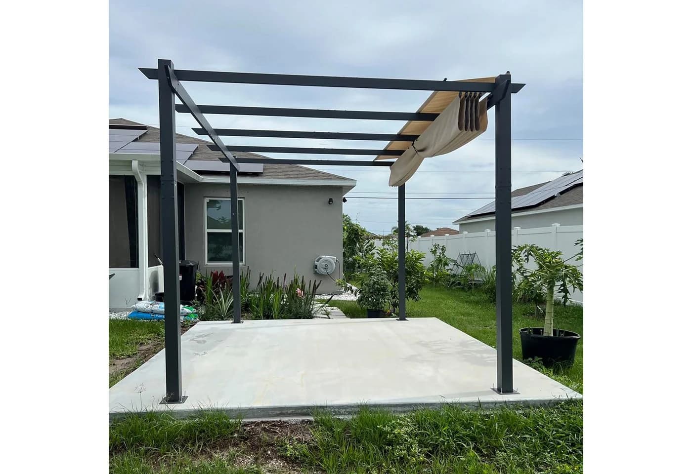 PURPLE LEAF Pergola 3x4m mit Schiebedach Aluminium Beige - Bild 3