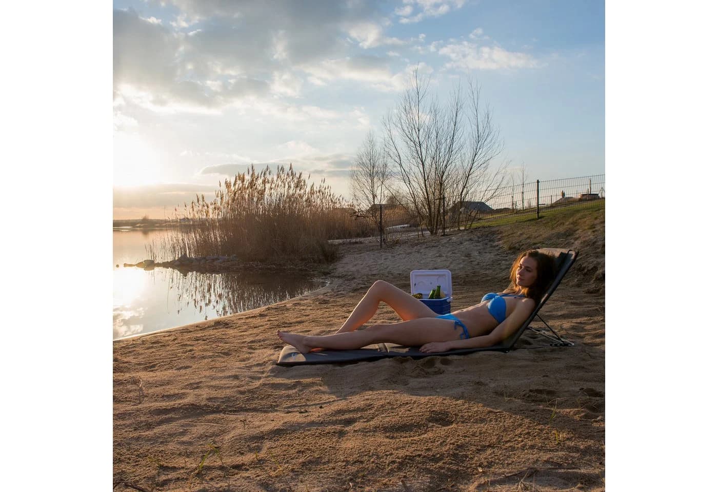 relaxdays Strandmatte XXL mit Kopfkissen und verstellbarer Lehne, grau